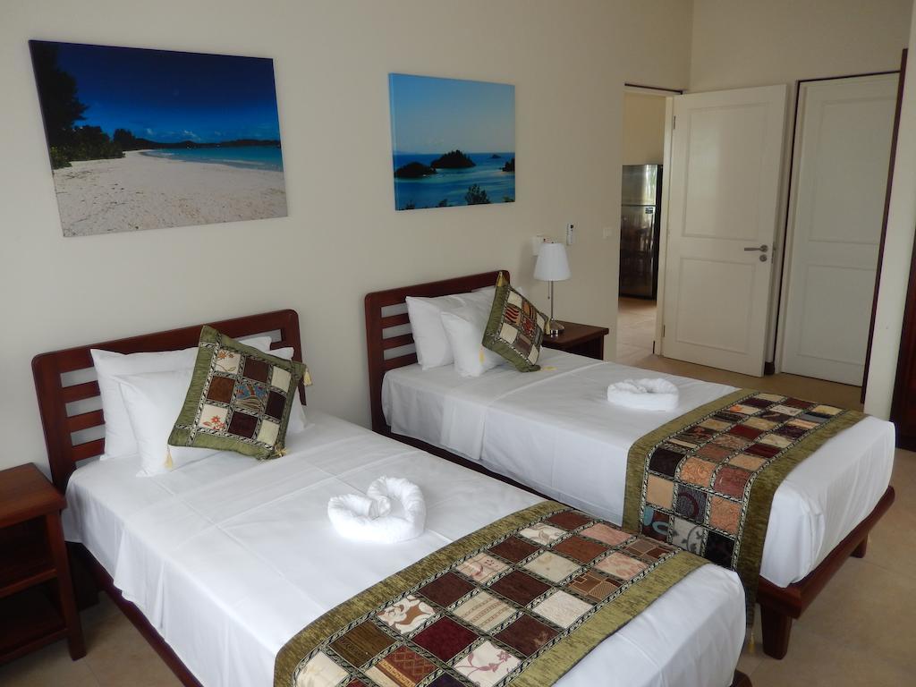 Cote D'Or Footprints Villa Baie Sainte Anne Ruang foto